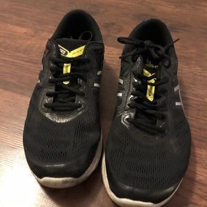 Men’s ASICS running shoes